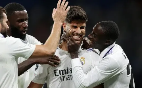 Real Madrid festeja el triunfo y golazo de Asensio contra Leipzig.