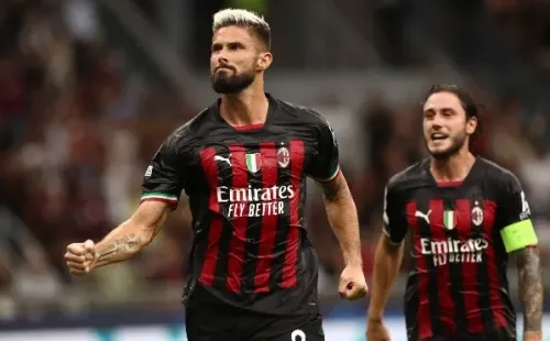 Olivier Giroud encaminó el triunfo rossoneri. (Foto: Getty Images)