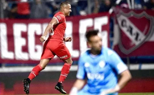 Benegas marcó y metió a Independiente en cuartos de final de Copa Argentina. | Foto: Independiente