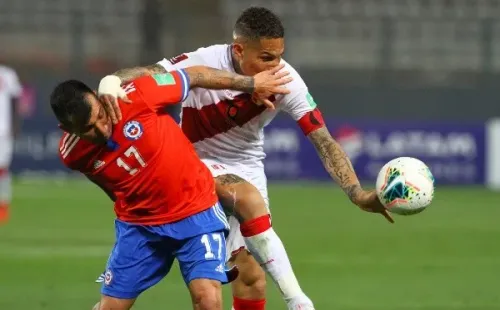 Medel es uno de los grandes referentes que queda en la Roja.