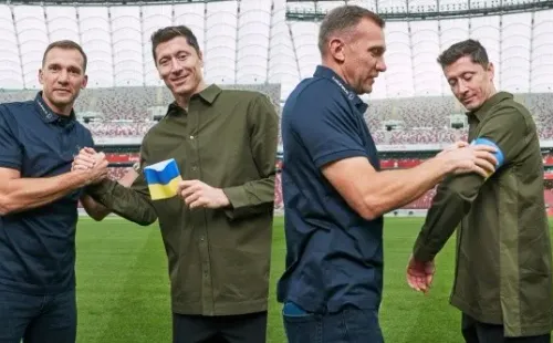 Lewandowski capitaneará a Polonia en Qatar 2022 con una cinta de la bandera de Ucrania. | Foto: Getty