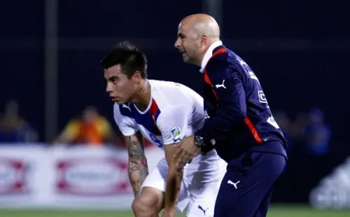 Jorge Sampaoli detalló cómo recuperar al mejor Eduardo Vargas en medio de su duro momento en Brasil. Foto: Agencia Uno