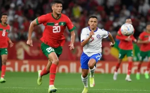 Alexis Sánchez casi no tocó la pelota pero igual se las arregló para generar peligro en lo poco que tuvo. Foto: Comunicaciones @LaRoja
