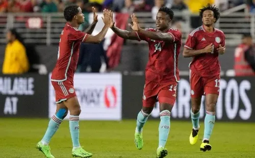 Colombia, vestida de vinotinto, logró vencer a México. (Foto: Getty Images)