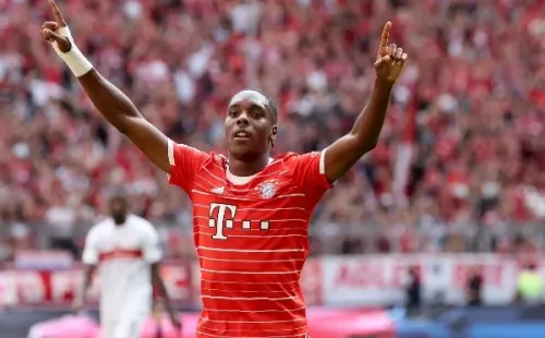 Mathys Tel es, quizá, el jugador más talentoso de la generación 2005. (Foto: Getty Images)