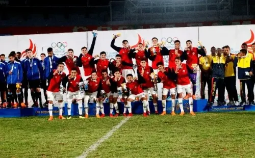 La Roja Sub 20 se llevó la medalla de oro en Cochabamba 2018. | Foto: Comunicaciones ANFP