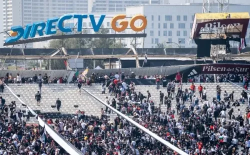 Los hinchas del Cacique pusieron en riesgo su vida en el arengazo. | Foto: RedGol