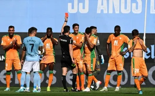 La polémica expulsión a Luiz Felipe en cancha de Celta