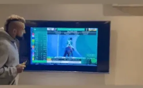 Arturo Vidal, como siempre, atento a otra de sus grandes pasiones: la hípica.