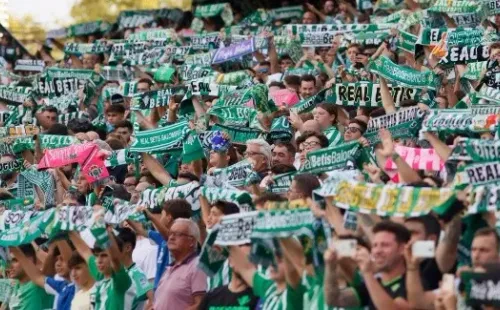 El Benito Villamarín asegura llenazos toda la temporada. (Foto: Imago)