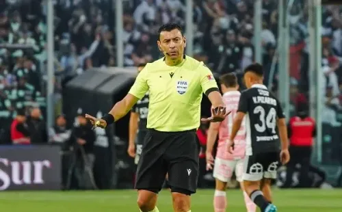 Roberto Tobar fue el árbitro de Colo Colo vs Universidad Católica