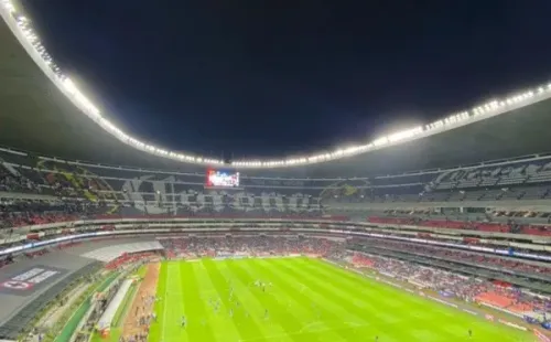 El equipo gozó en el Azteca este sábado viendo el encuentro entre Cruz Azul y León. (Gentileza Javiera Grez)