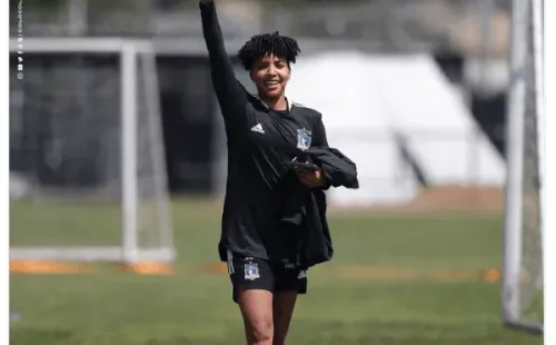 Así celebró el Cacique el regreso de Miku a los entrenamientos. (Colo Colo)