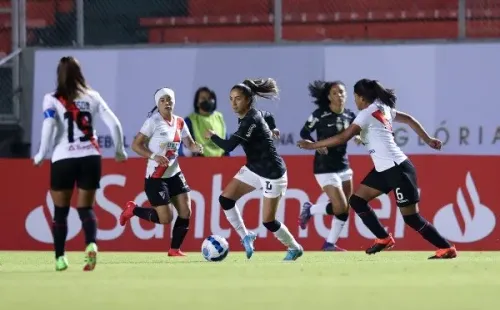 Corinthians goleó por 5-0 a Always Ready este domingo por la fecha 2 del certamen. (Conmebol)
