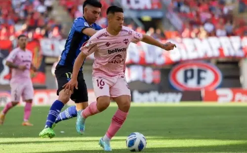 Ñublense ganó y está muy cerca de una histórica clasificación a la Copa Libertadores. | Foto: Agencia Uno