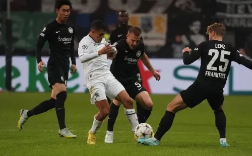 Alexis Sánchez y el Olympique de Marsella buscarán su lugar en la próxima ronda en la última fecha. Foto: IMAGO