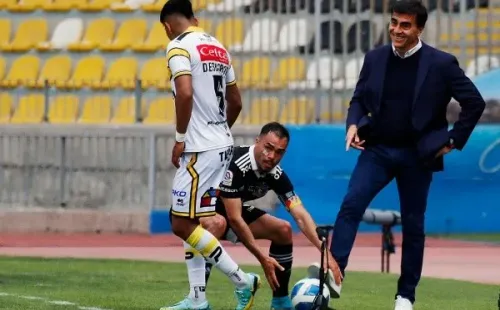 Gabriel Suazo y Gustavo Quinteros en acción en la victoria de Colo Colo ante Coquimbo Unido. (Agencia Uno).