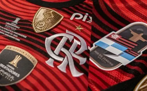 Los parches que llevará la camiseta de Flamengo en la final de Copa Libertadores ante Athletico Paranaense. | Foto: Paula Reis / Flamengo