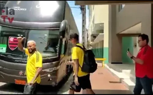 El King y Pulgar se fueron al Monumental de Guayaquil para jugar la final de Copa Libertadores. (Captura FlaTV))