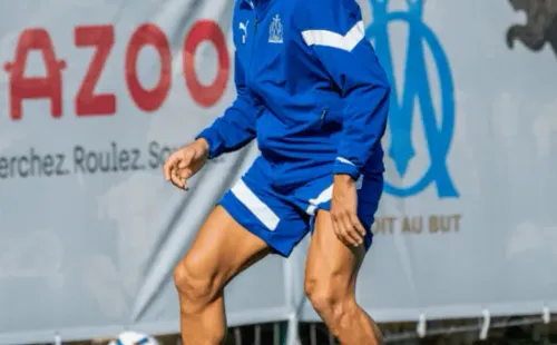 Alexis Sánchez en acción en una práctica del Olympique de Marsella.