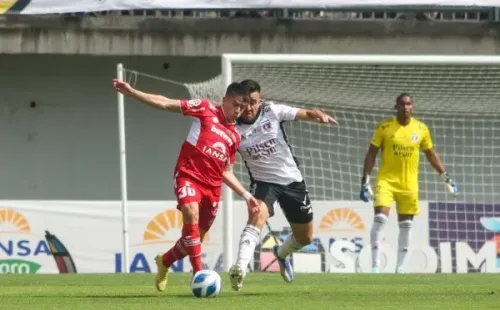 Ñublense empató 1-1 con Colo Colo por la fecha 30 del Campeonato Nacional 2022. | Foto: Agencia Uno