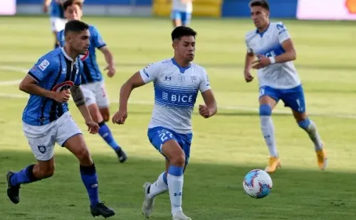 Monito Aravena es formado en las divisiones inferiores de Universidad Católica. | Foto: Agencia Uno