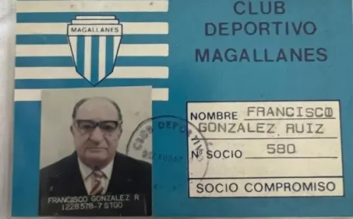 El carnet de socio del abuelo de Fernando González