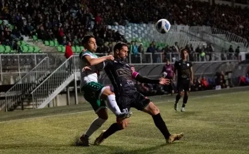 Puerto Montt se está metiendo en la definición del último cupo del ascenso venciendo a Copiapó. Foto: Agencia Uno
