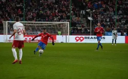 Alexis debe encontrar su posición ideal en la Roja del Toto Berizzo (Vicente Aránguiz / RedGol)