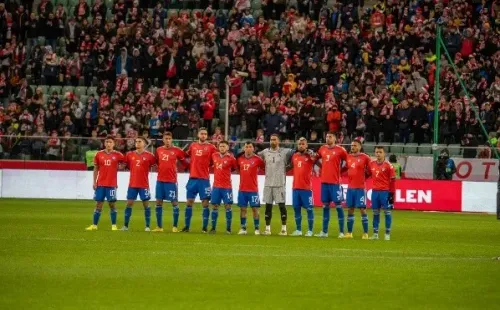 La Roja sigue peleada con el triunfo y Guarello lo lamenta: “Chile empieza a acumular y acumular derrotas y te estás convirtiendo en el Sportivo Perder”.
