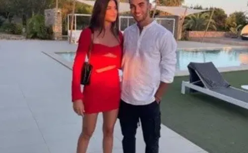 Una de las fotografías que Sira Martínez y Ferran Torres compartieron en sus redes sociales. (Instagram).