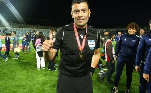 Roberto Tobar estará a cargo de la Comisión de Arbitraje en Chile (Agencia Uno)