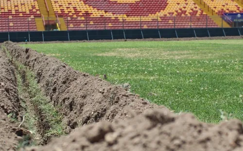 La cancha contará con un mejor sistema de riego. Foto: Unión Española.