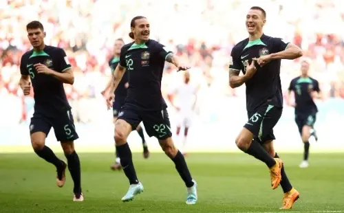 Australia llegó a dos puntos en el Grupo D y quedó a uno del puntero Francia, que enfrentará a Dinamarca desde las 13:00 (hora chilena). | Foto: Getty Images.