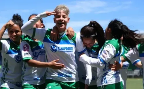 Paloma Sosa anotó los goles que sentenciaron a Everton y salvaron a Deportes Puerto Montt. (Manuel Mansilla / Comunicaciones DPM)