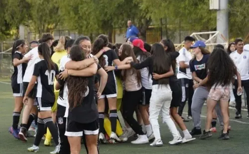 El Cacique repetirá en la final del fútbol formativo femenino este semestre. (Colo Colo)