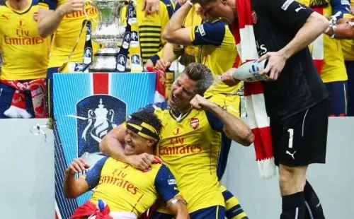 Alexis ySzczęsny en la celebración de la FA Cup de 2015. (Foto: Getty)