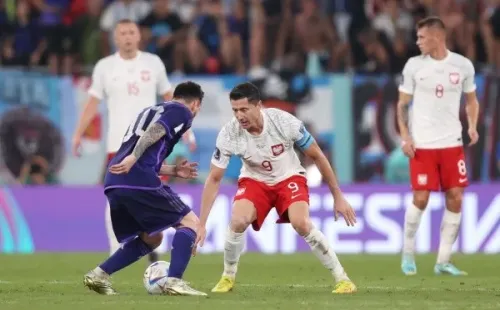 Messi y Lewandowski tuvieron un especial encuentro en Qatar 2022. | Foto: Getty
