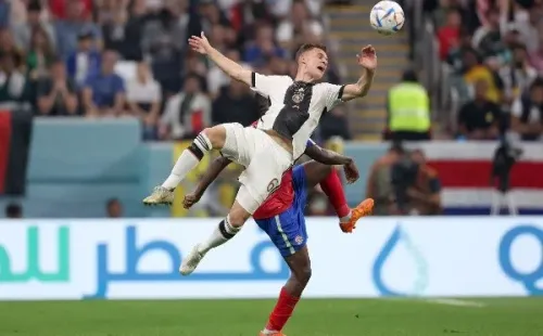 Kimmich quedó devastado tras la eliminación de Alemania en el Mundial de Qatar 2022. | Foto: Getty