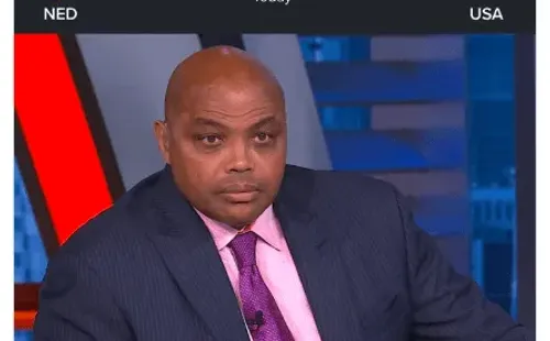 El mensaje de Depay contra Barkley en Twitter.