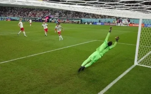 Así se vio el primer golazo de Kylian Mbappé a Polonia en el 3-0 de Francia en los octavos de final de Qatar 2022. (Getty Images).