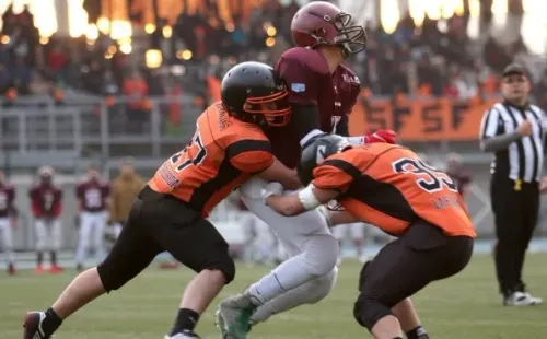 Bulldogs y Felinos jugarán la final en La Florida