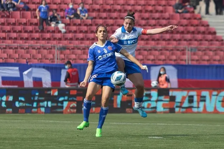 U de Chile vs U Católica en el Clásico Universitario Femenino