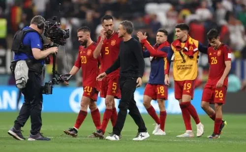 Luis Enrique sumó un tremendo registro, pero no sirve de nada. Ya no es más DT de España y están fuera del Mundial de Qatar 2022. | Foto: Getty