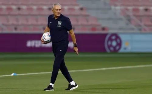 A pesar de que quiere descansar tras su exigente paso por la selección de Brasil, a Tite no le faltan propuestas para dirigir. | Foto: Getty