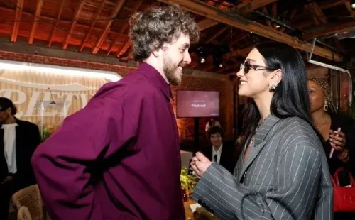 Aseguran que Dua Lipa tiene nueva e inesperada pareja.(Foto: Page Six)