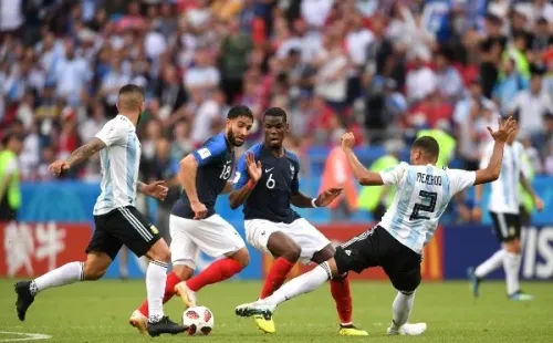 Argentina y Francia chocaron en Rusia 2018 y ahora se vuelven a encontrar en un Mundial, pero ahora es por la gran final de Qatar 2022. | Foto: Getty