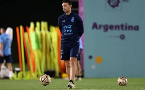 Lionel Scaloni dirigirá este domingo a sus cortos 44 años el partido más importante de su vida. | Foto: Getty Images.