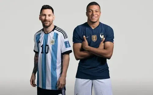 Lionel Messi y Kylian Mbappé son de momento los goleadores del Mundial de Qatar 2022 con cinco goles cada uno. | Foto: Getty Images.
