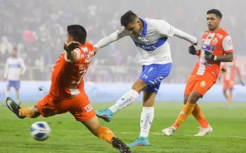 La UC y Cobresal jugarán en Copa Sudamericana (Agencia Uno)